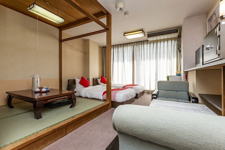 Room 44 of 52
