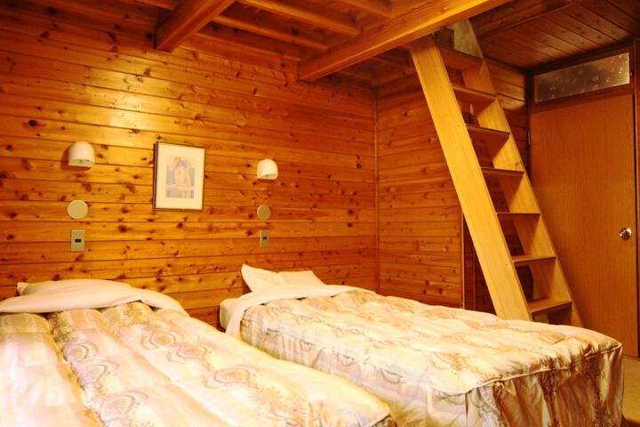 Room 5 of 54