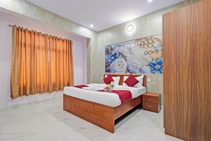 Room 17 of 32
