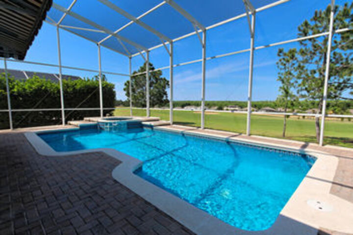 Pool 349 of 380