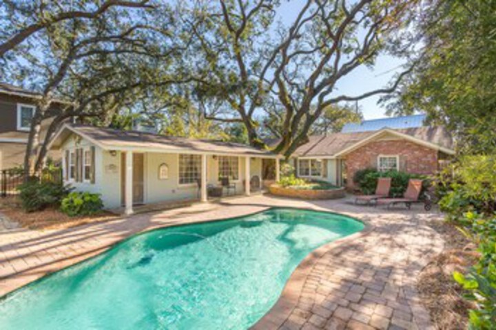 4311 6th Street by Hodnett Cooper in St. Simons Island, GA