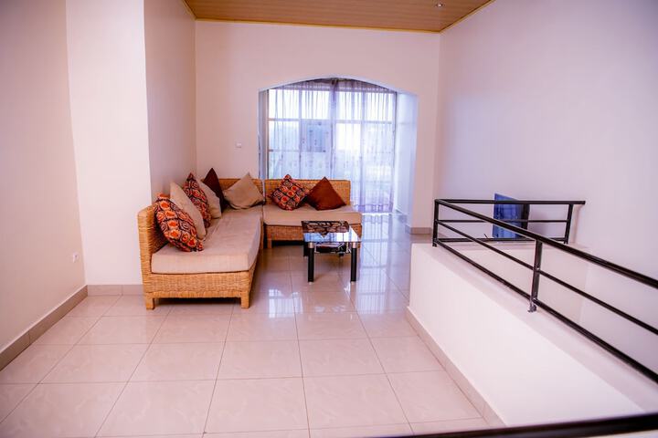 Room 14 of 38