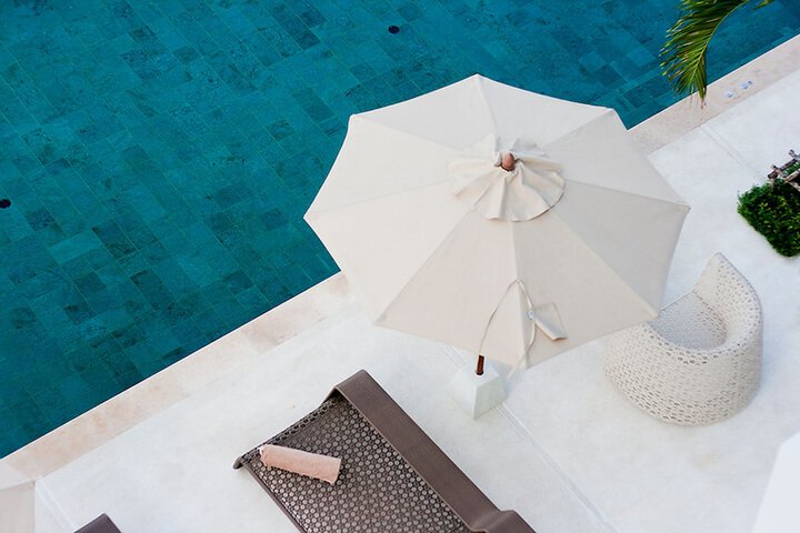 Pool 33 of 63