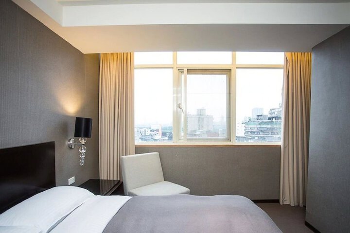 Room 21 of 51