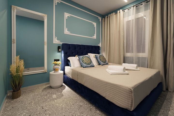 Room 22 of 100