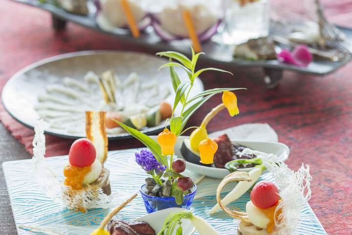 Dining Photos