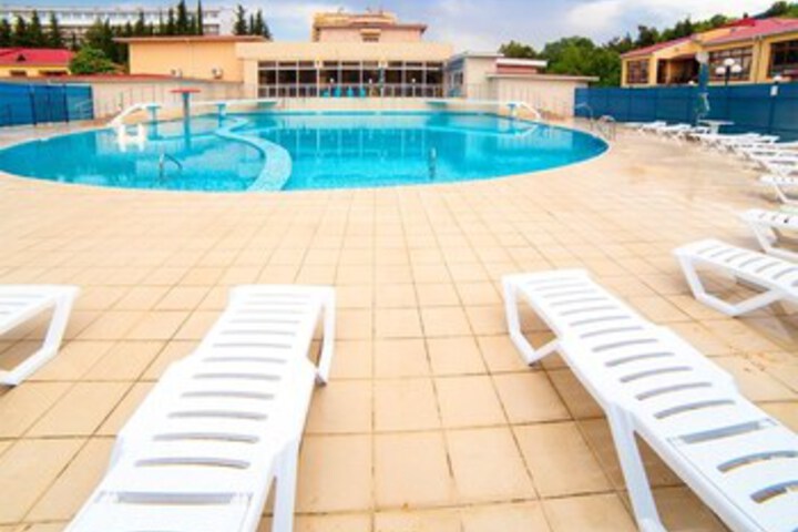 Pool 29 of 61