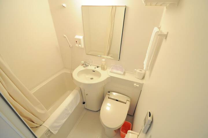 Room 15 of 56