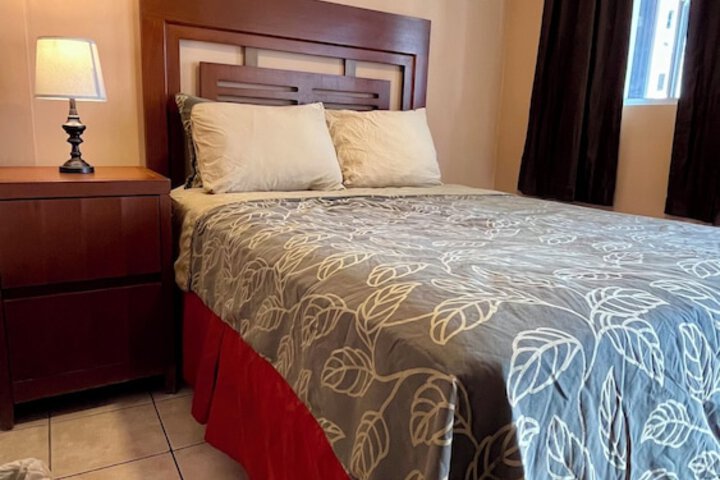Room 4 of 23