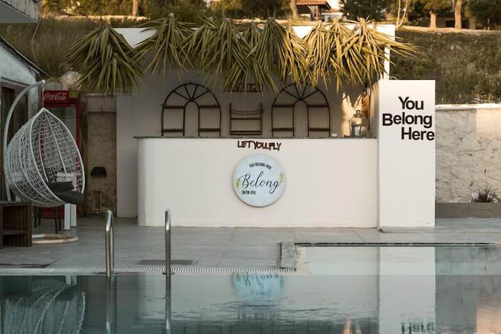 Hotel 92 of 103