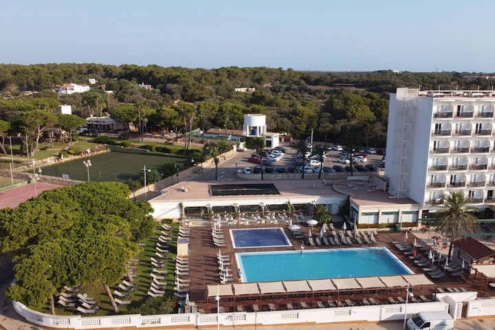 Pool Hotel