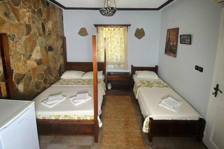 Room 15 of 39