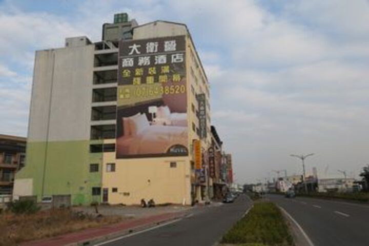 Hotel 8 of 8