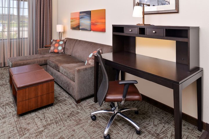 1 Queen 1 Bedroom Suite Comm Mobility Accessible (36 of 39)