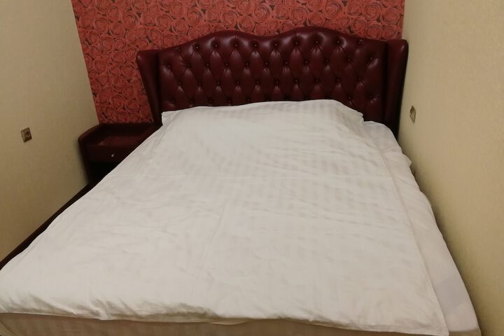 Room 28 of 68