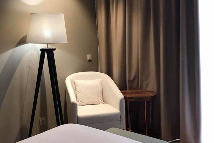Room 38 of 152