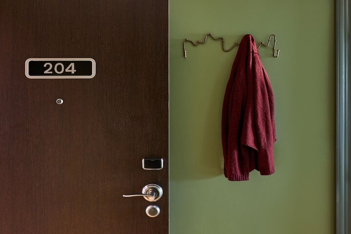 Room 33 of 61