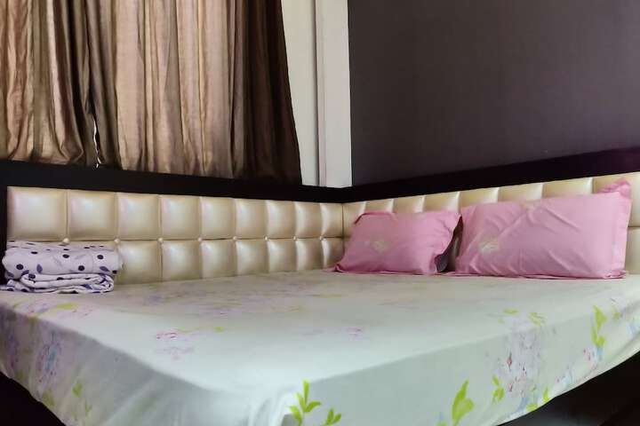Room 16 of 68