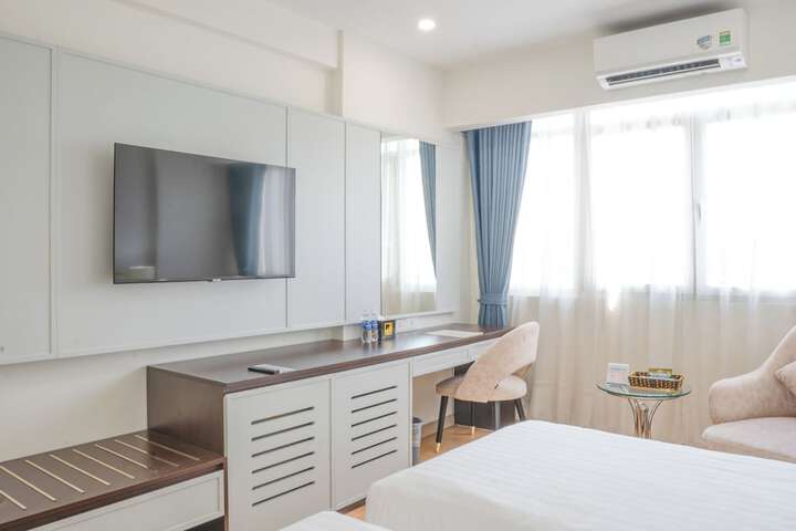 Room 19 of 123