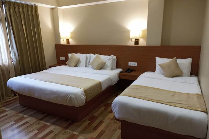 Room 13 of 26