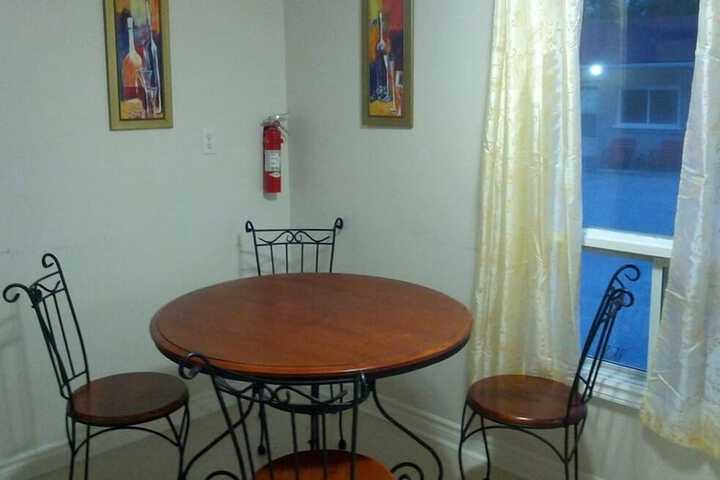 Room 21 of 35