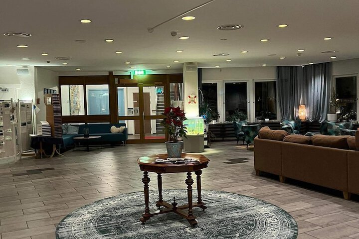 Hotel Interior 10 of 139