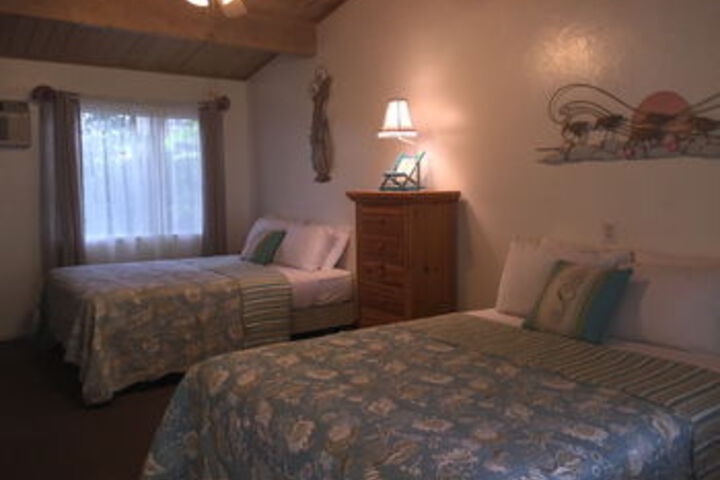 Room 12 of 35