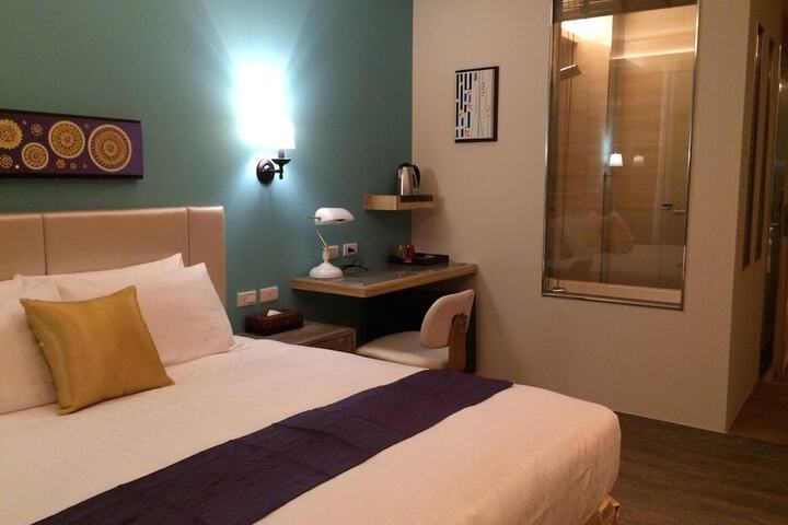 Room 45 of 80