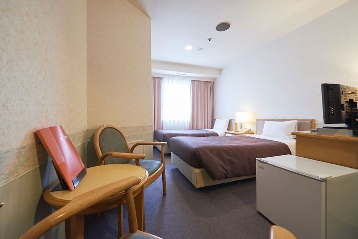 Room 20 of 32