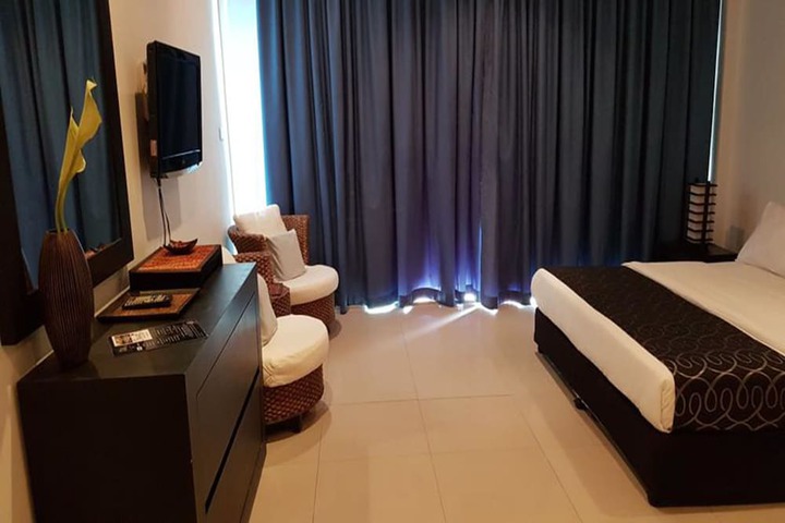 Room 10 of 88