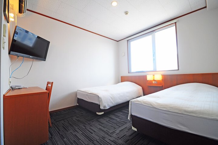 Room 7 of 56