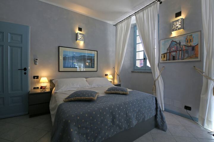Room 12 of 41