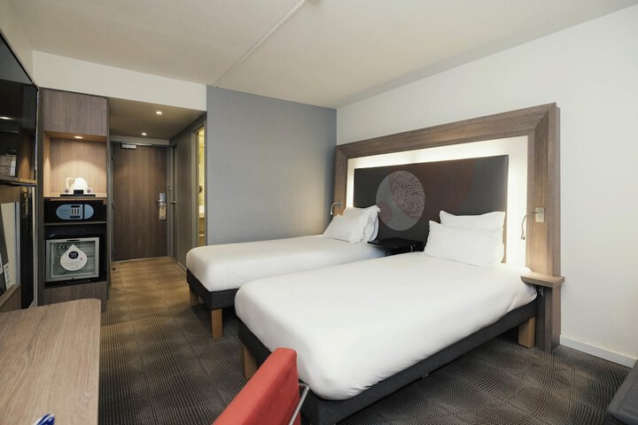 Room 38 of 129