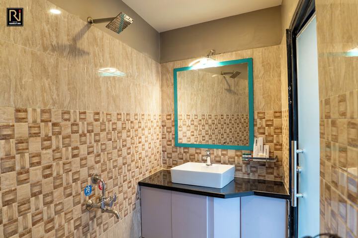 Room 49 of 69