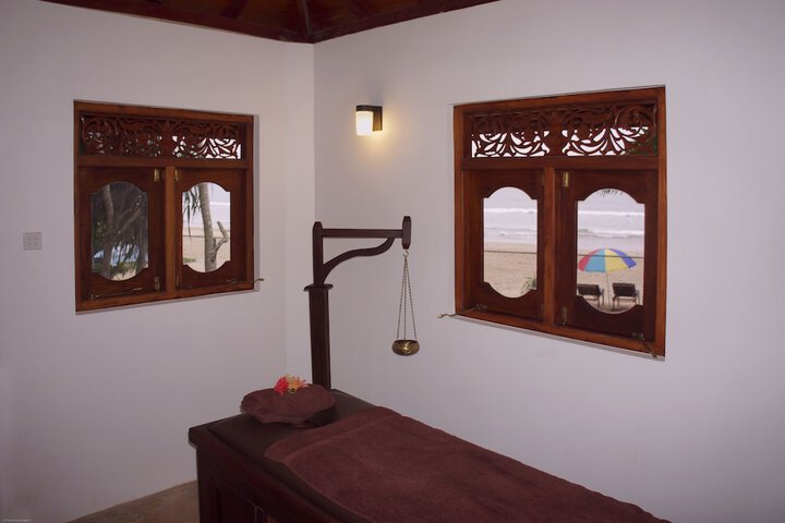 Room 13 of 31