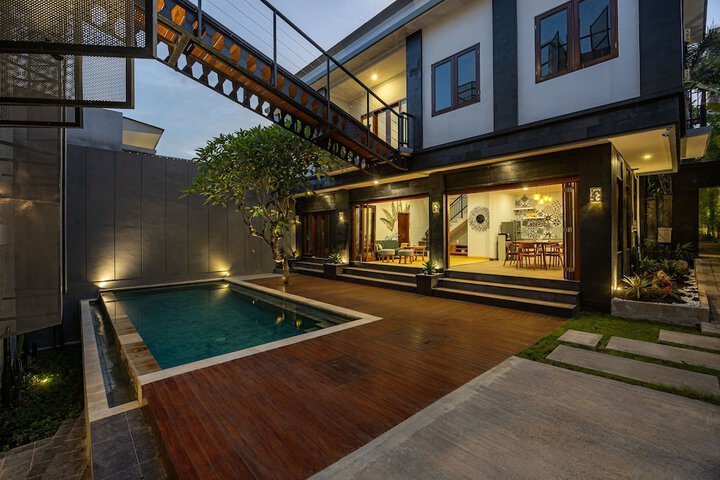 Pool 46 of 58
