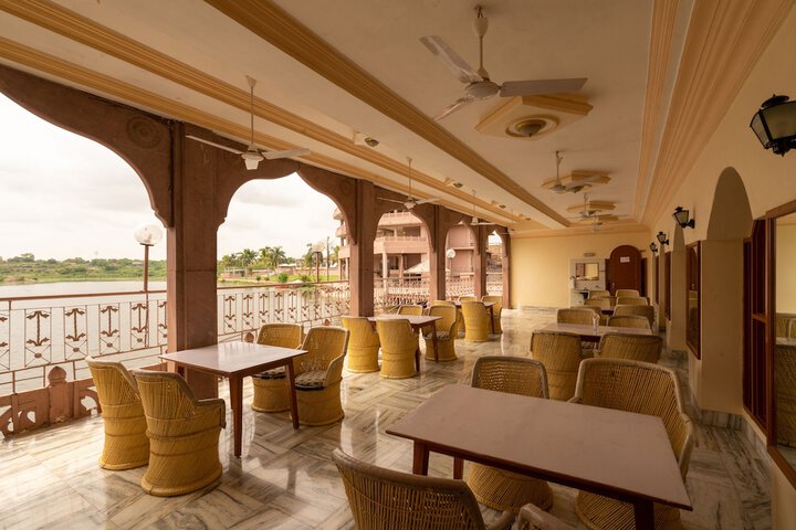 Hotel Interior 2 of 115