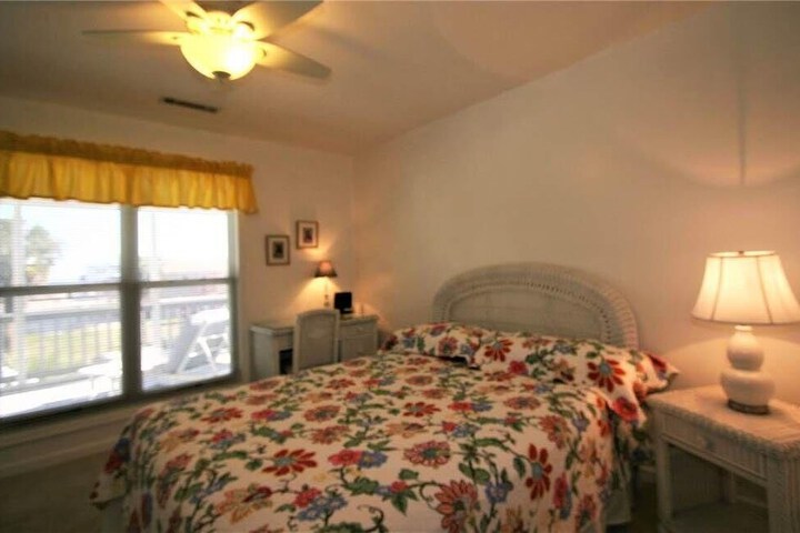 Room 3 of 17