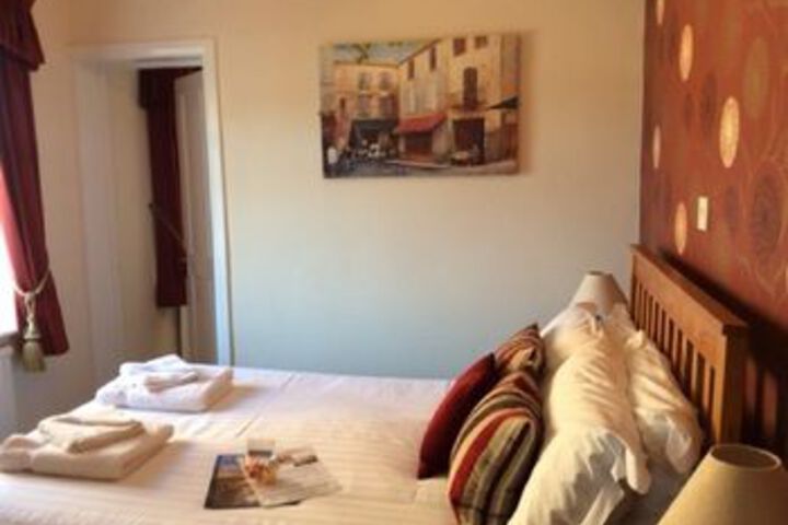 Room 15 of 35