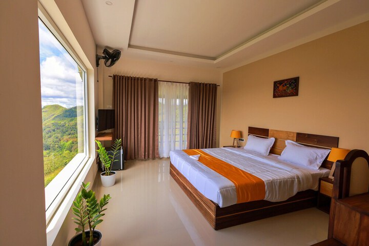 Room 7 of 30