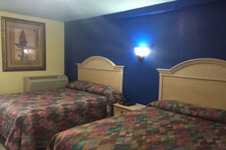 Room 23 of 31
