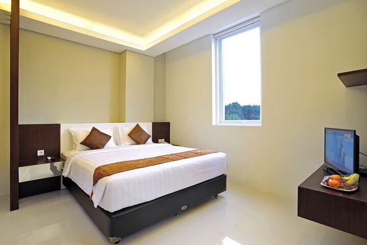 Room 6 of 22