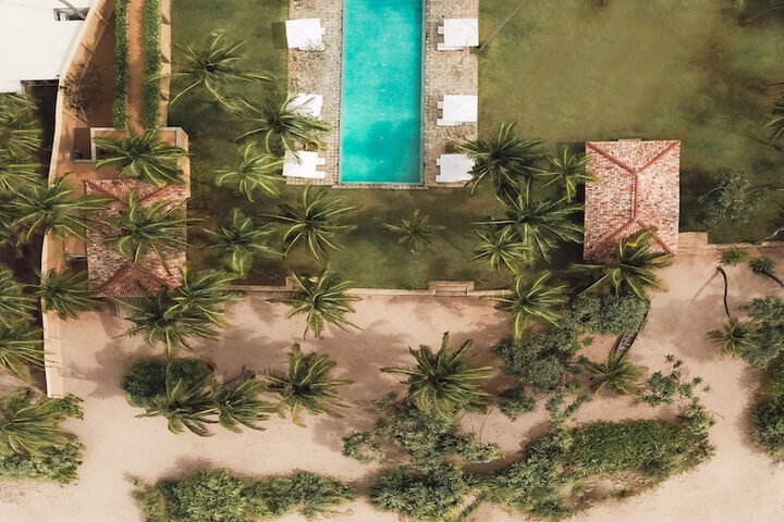 Hotel 76 of 81