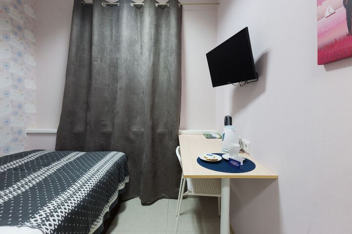 Room 9 of 61