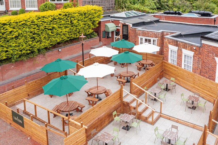 Terrace/Patio 84 of 106