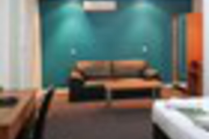 Room 74 of 159