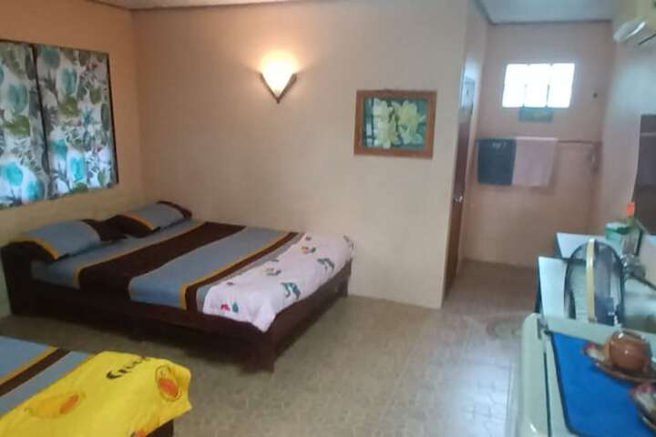 Room 44 of 104