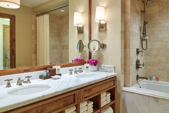 Bathroom Interior Photo