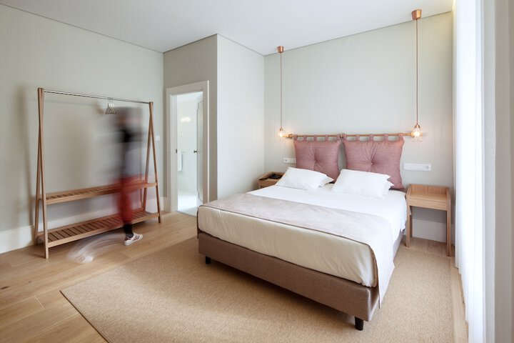 Room 28 of 80