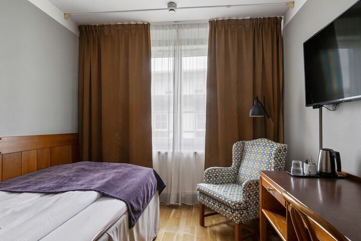 Room 20 of 57